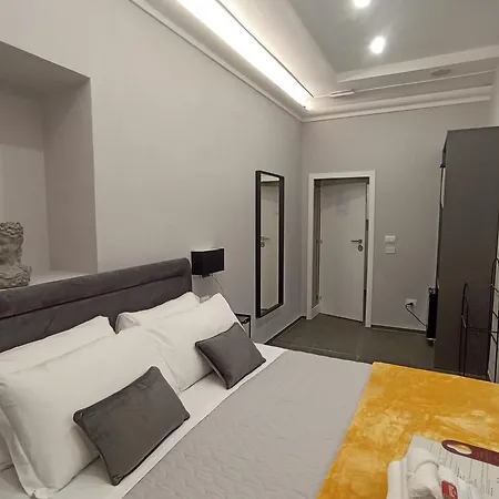 Ad Vatican Luxury - By Ad 4*
